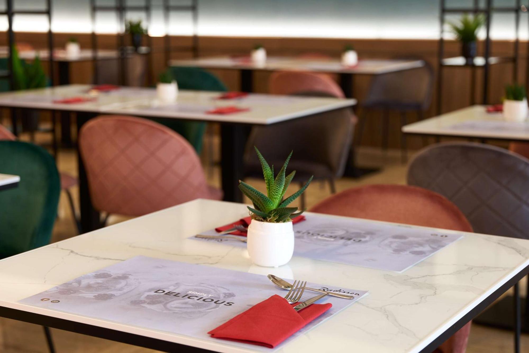 Radisson Hotel Ferrara Zewnętrze zdjęcie